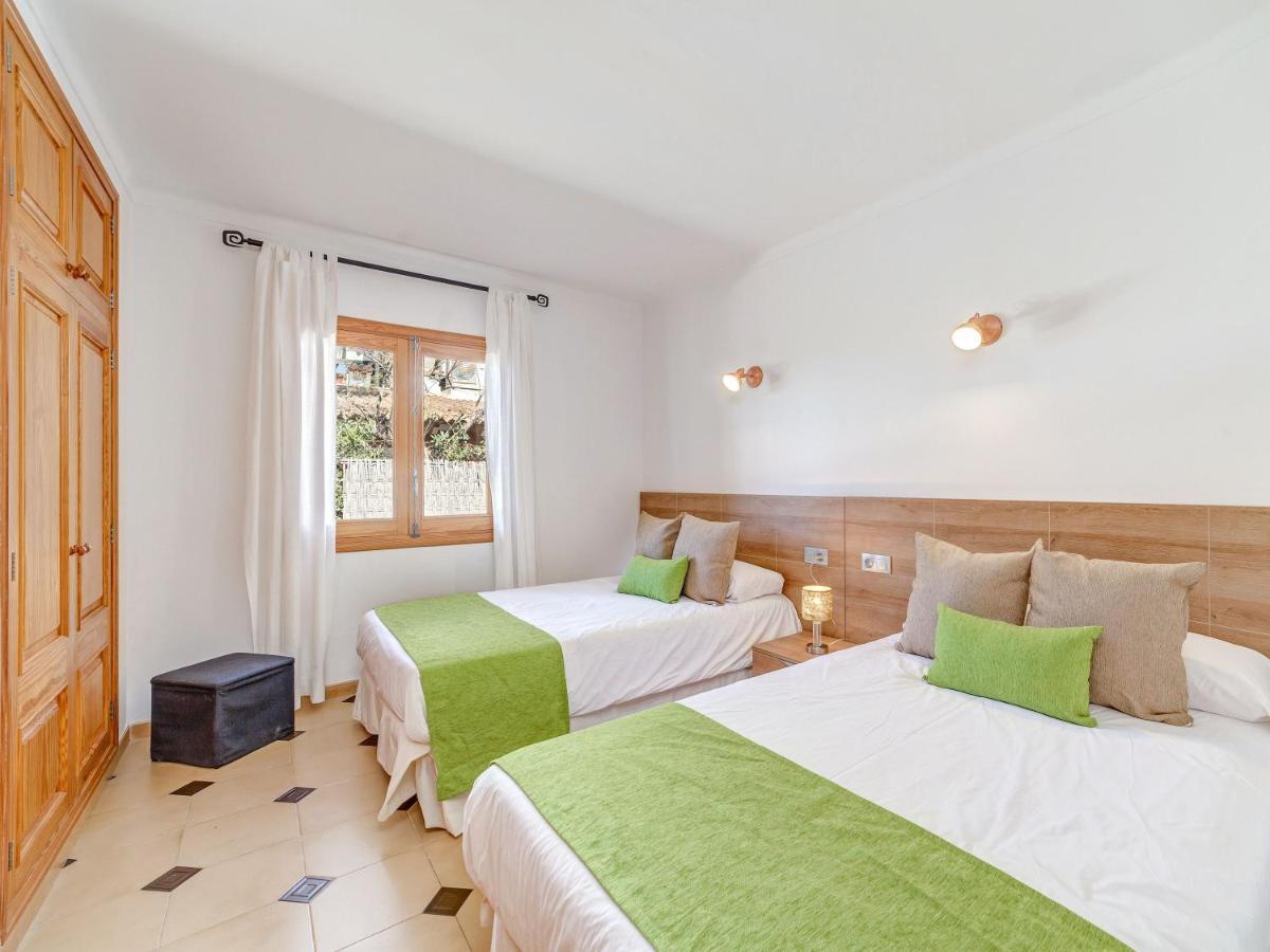 אלקודיה Villa Manresa מראה חיצוני תמונה